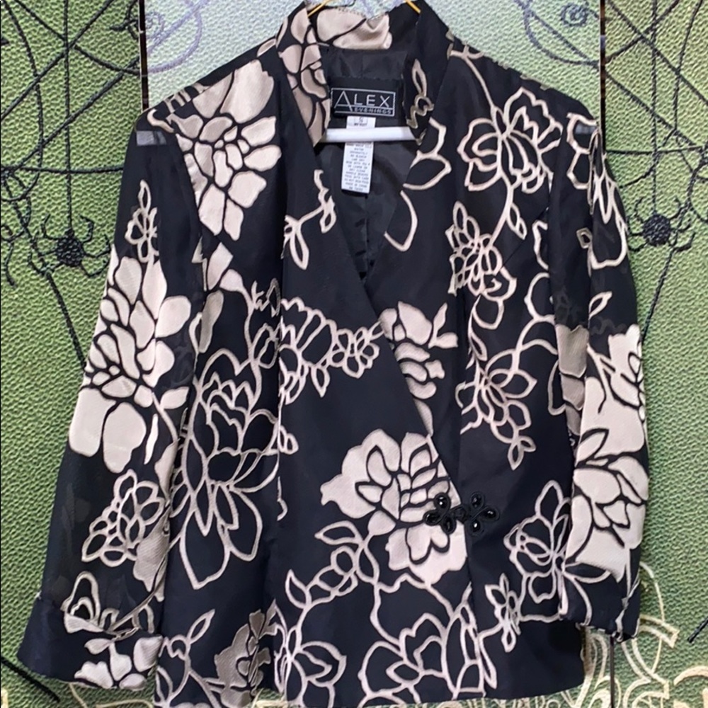 Floral Thin Evening Jacket